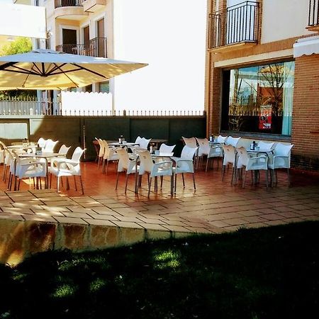 Bar Posada Bemi Almorox Exterior foto